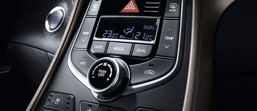  Hyundai Avante 2014 года  (фото 7 из 24)